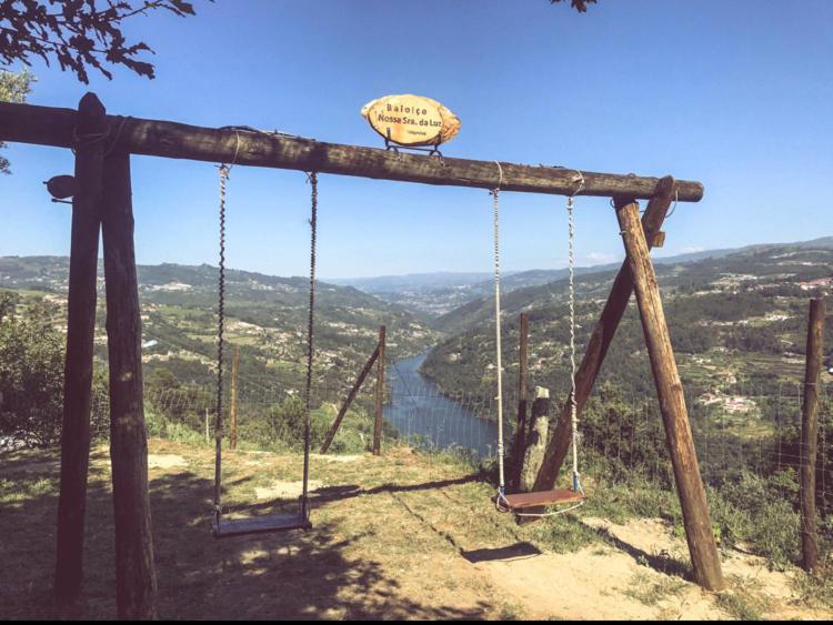 Mira Douro Valley Home มาร์โก เดอ คานาเวเซส ภายนอก รูปภาพ